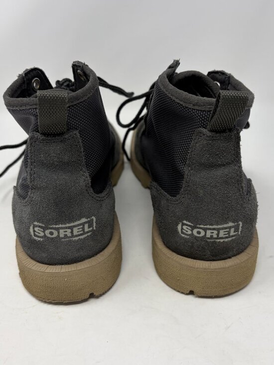 Sorel men\'s OTM Caribou Chukka Boots 8 grey suede ankle main image 4